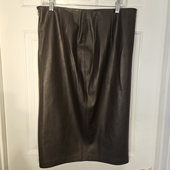 G.I.L.I. Dark Brown Leather Pencil Skirt - Picture 2 of 9